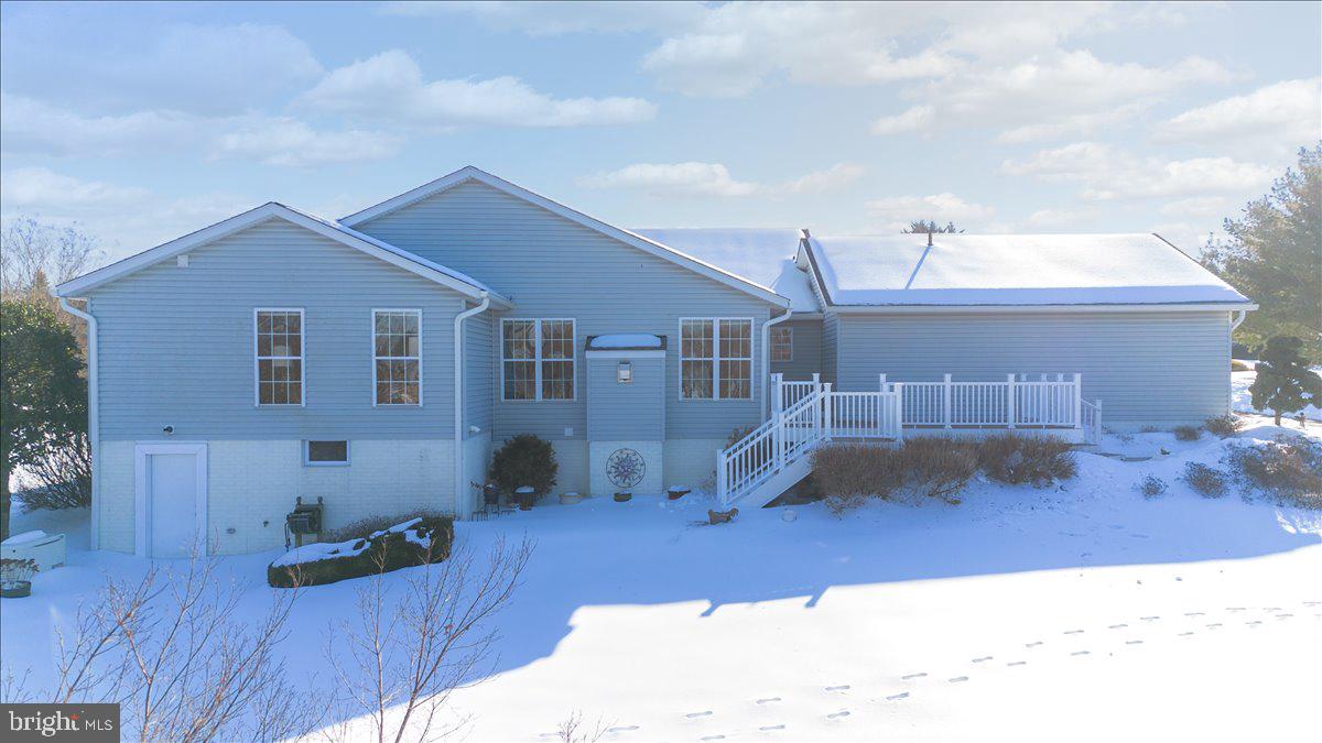 FAIRWINDS - Residential