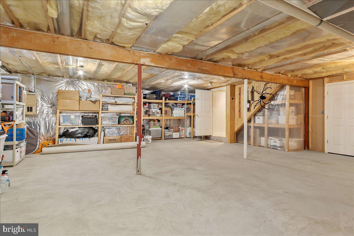 FAIRWINDS - Residential