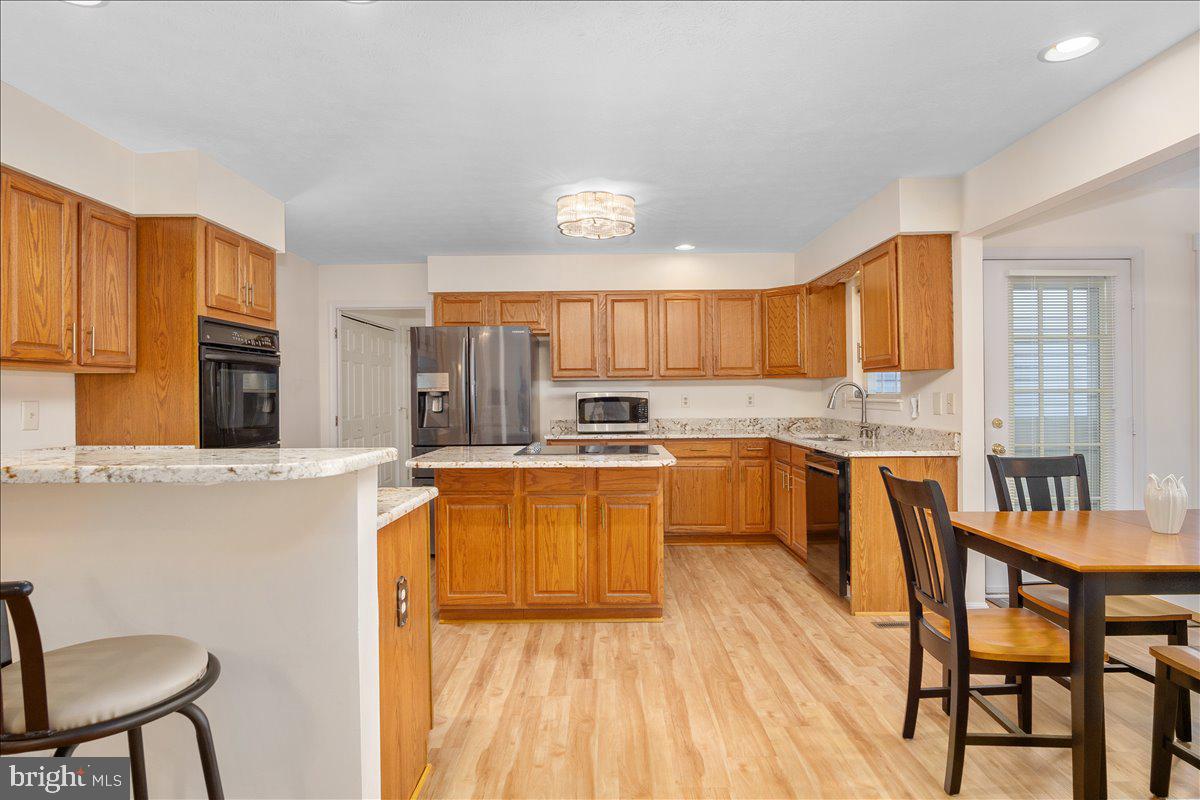 FAIRWINDS - Residential