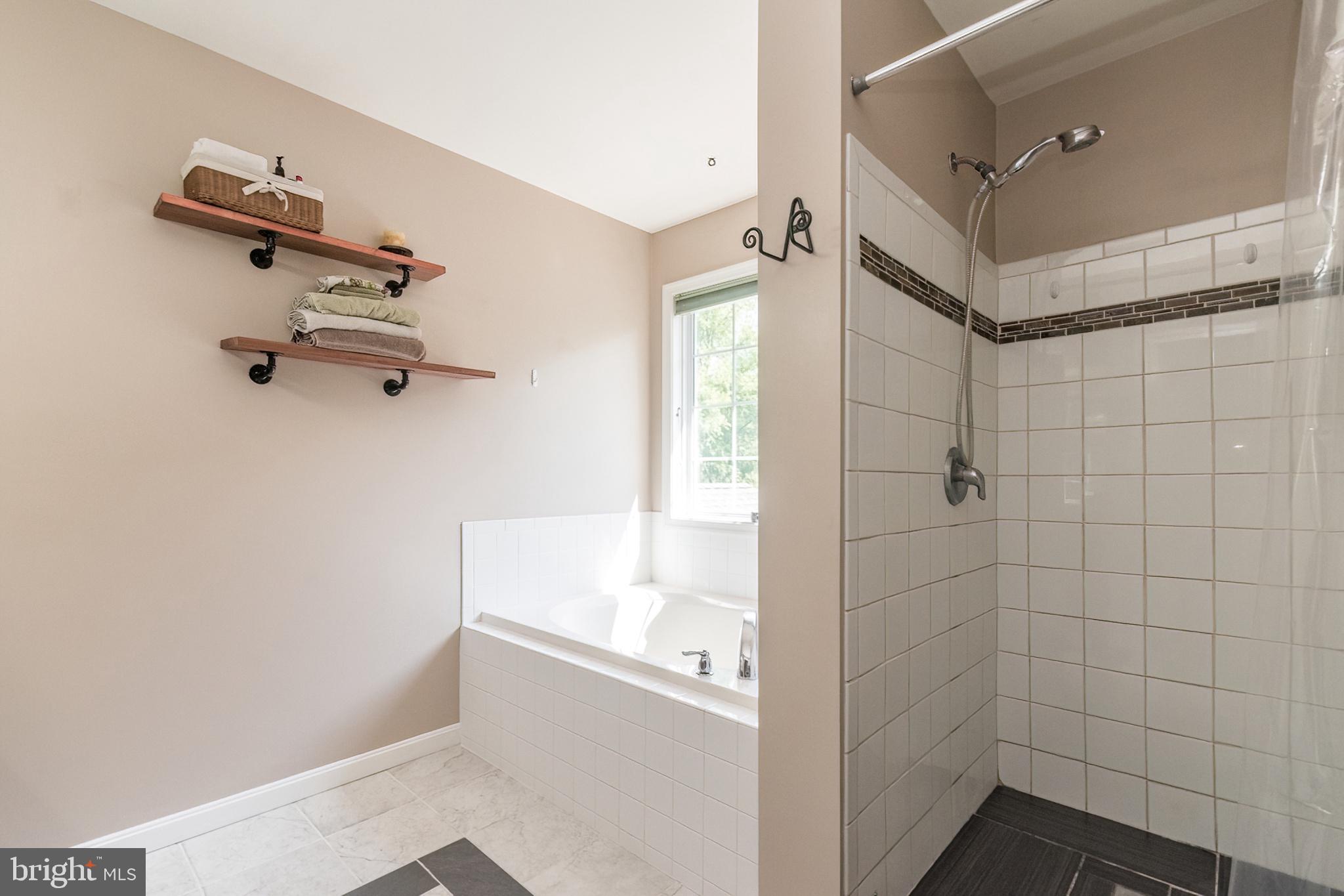 ROCKY MARSH ESTATES - Residential