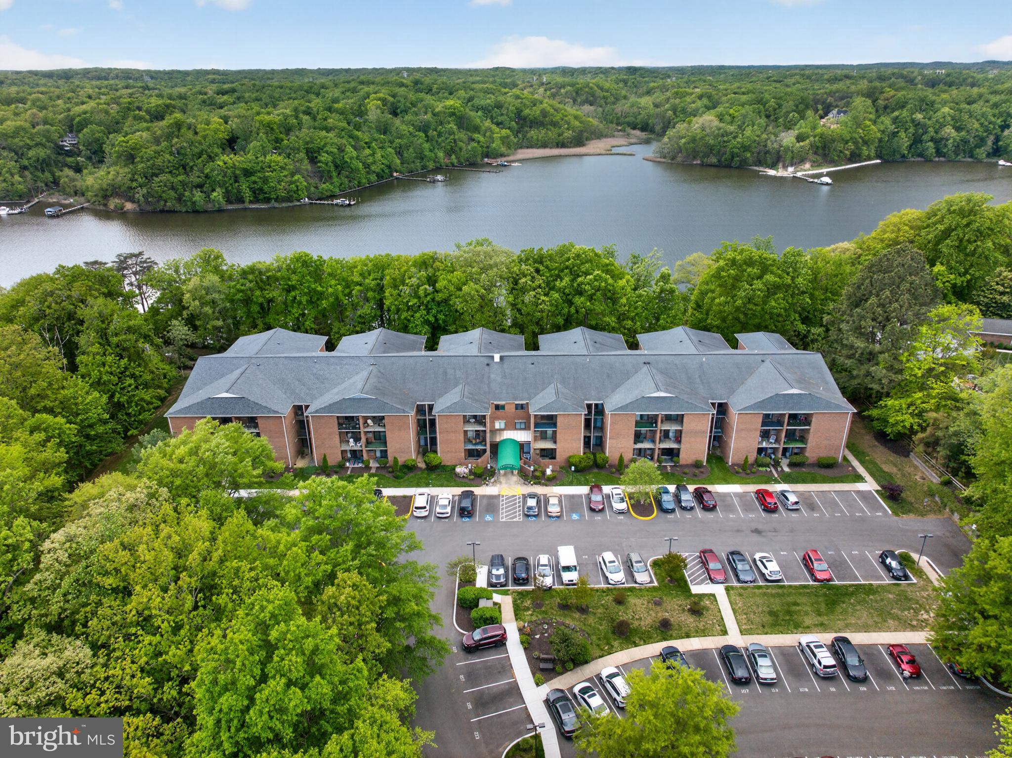 HERITAGE HARBOUR - Residential