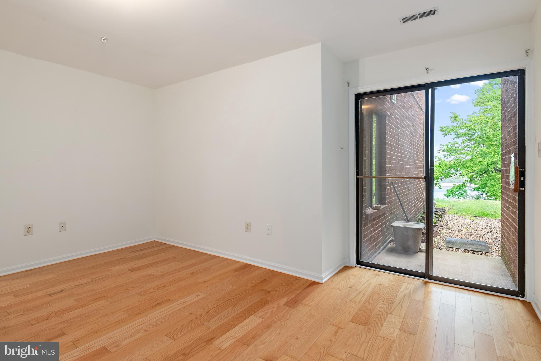 HERITAGE HARBOUR - Residential