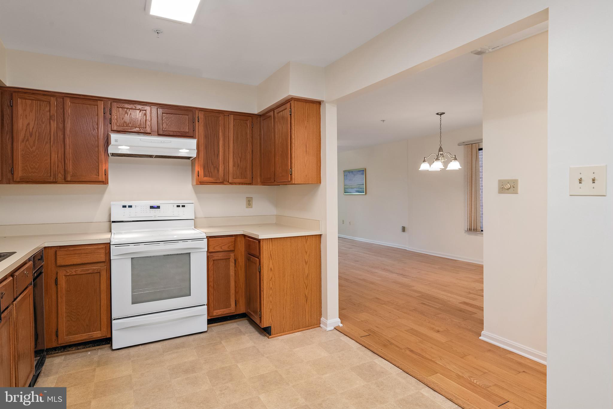 2900 SHIPMASTER WAY 120