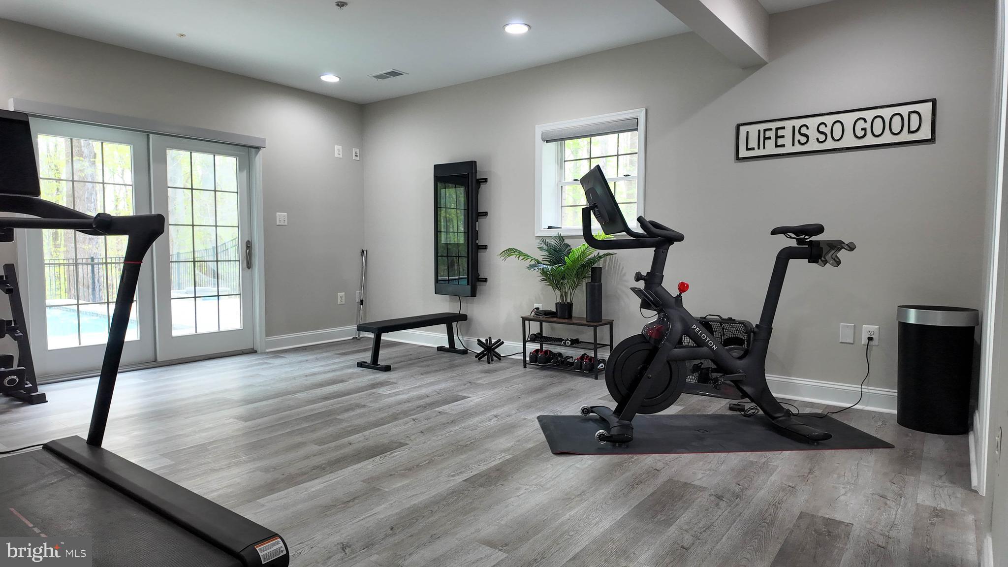 PUTTERS CHOICE-PLAT ONE> - Residential