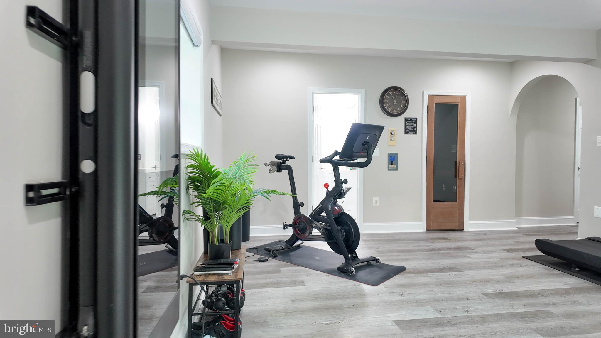 PUTTERS CHOICE-PLAT ONE> - Residential