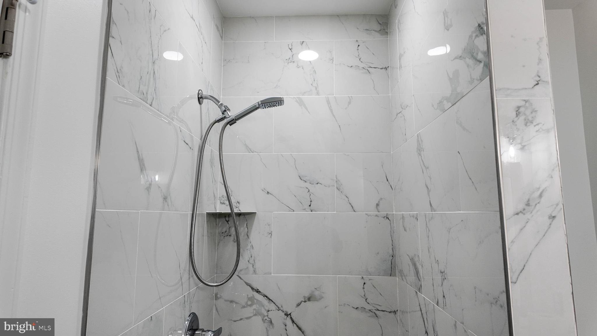 PUTTERS CHOICE-PLAT ONE> - Residential