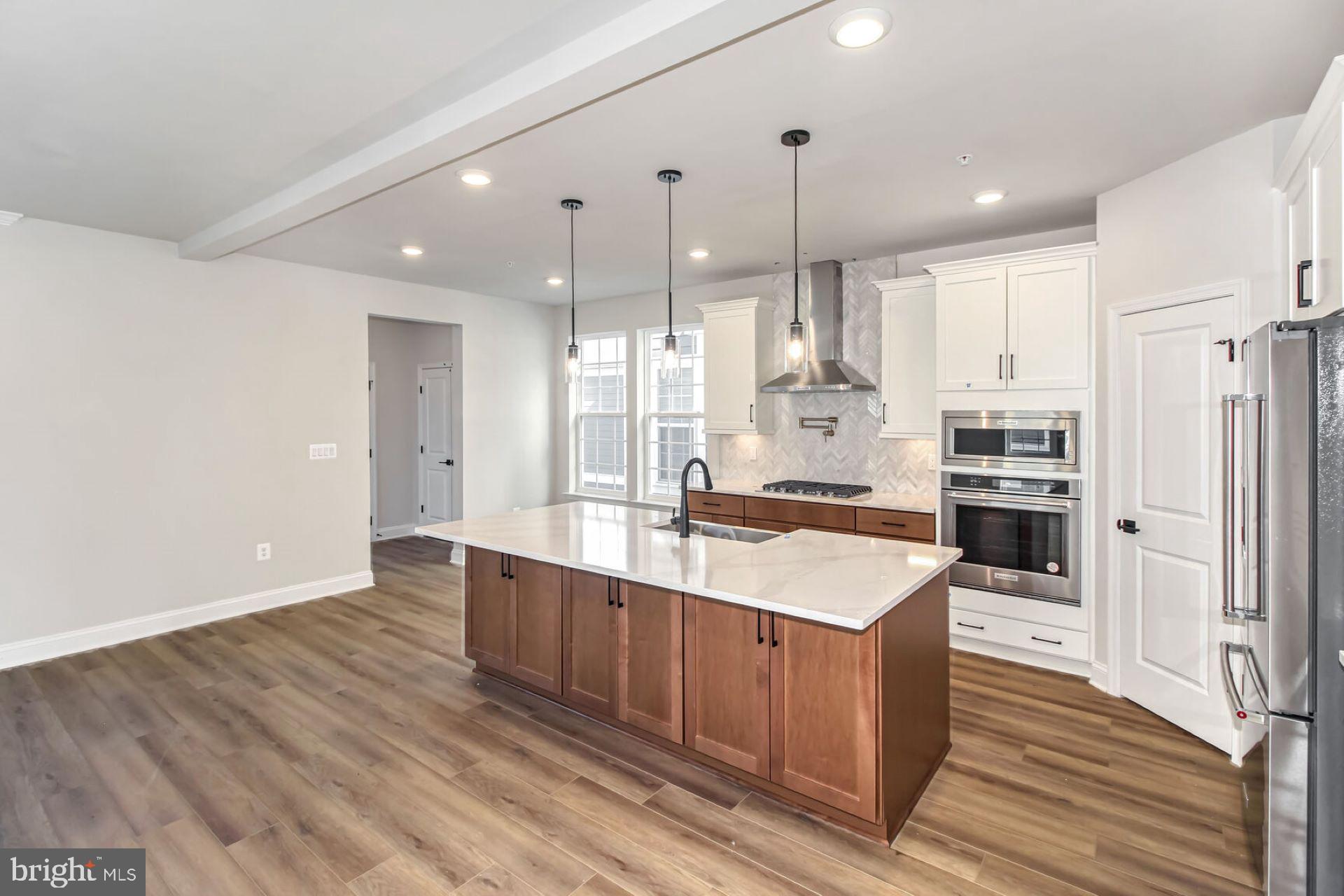 GREENLEIGH AT CROSSROADS - Residential