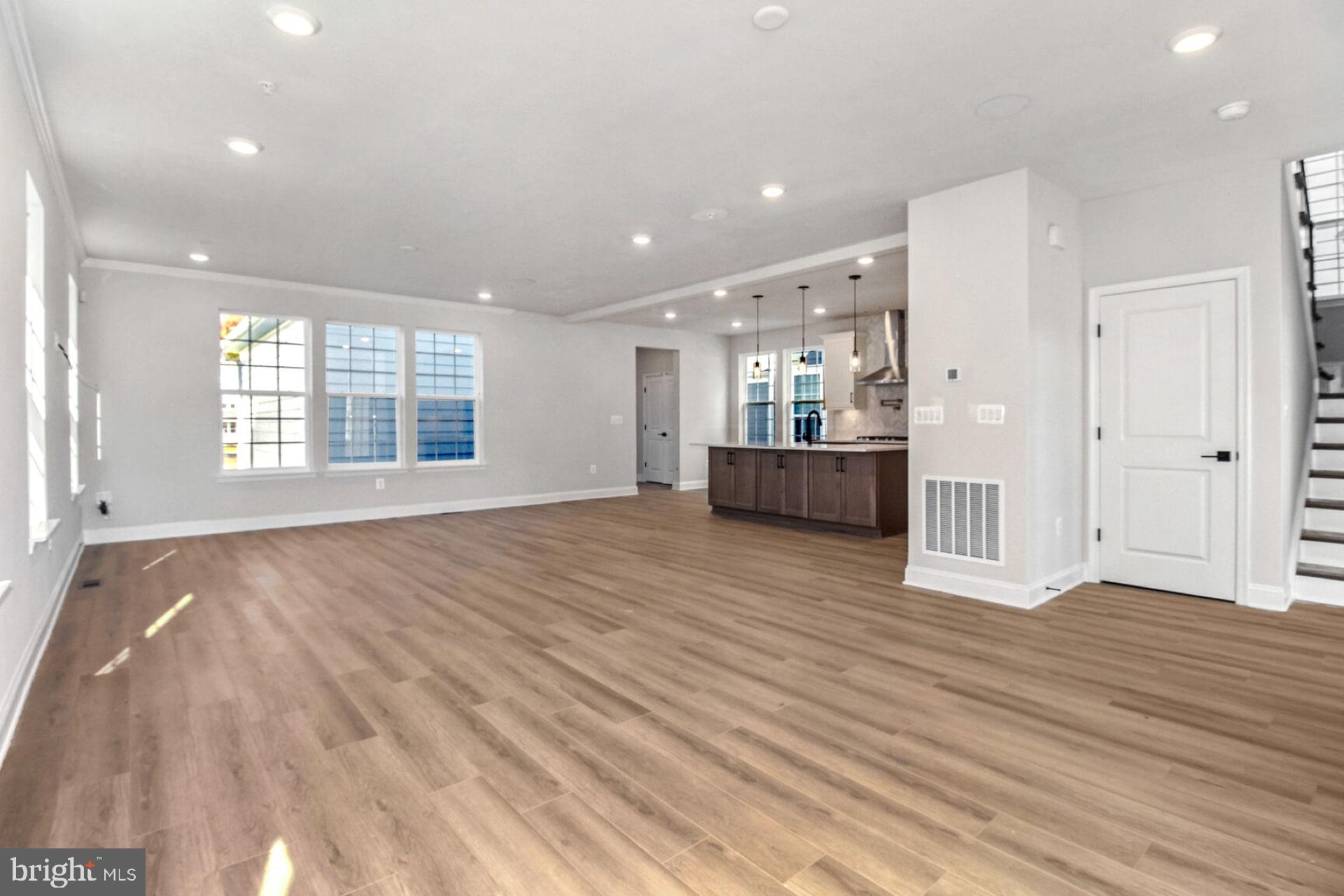 GREENLEIGH AT CROSSROADS - Residential