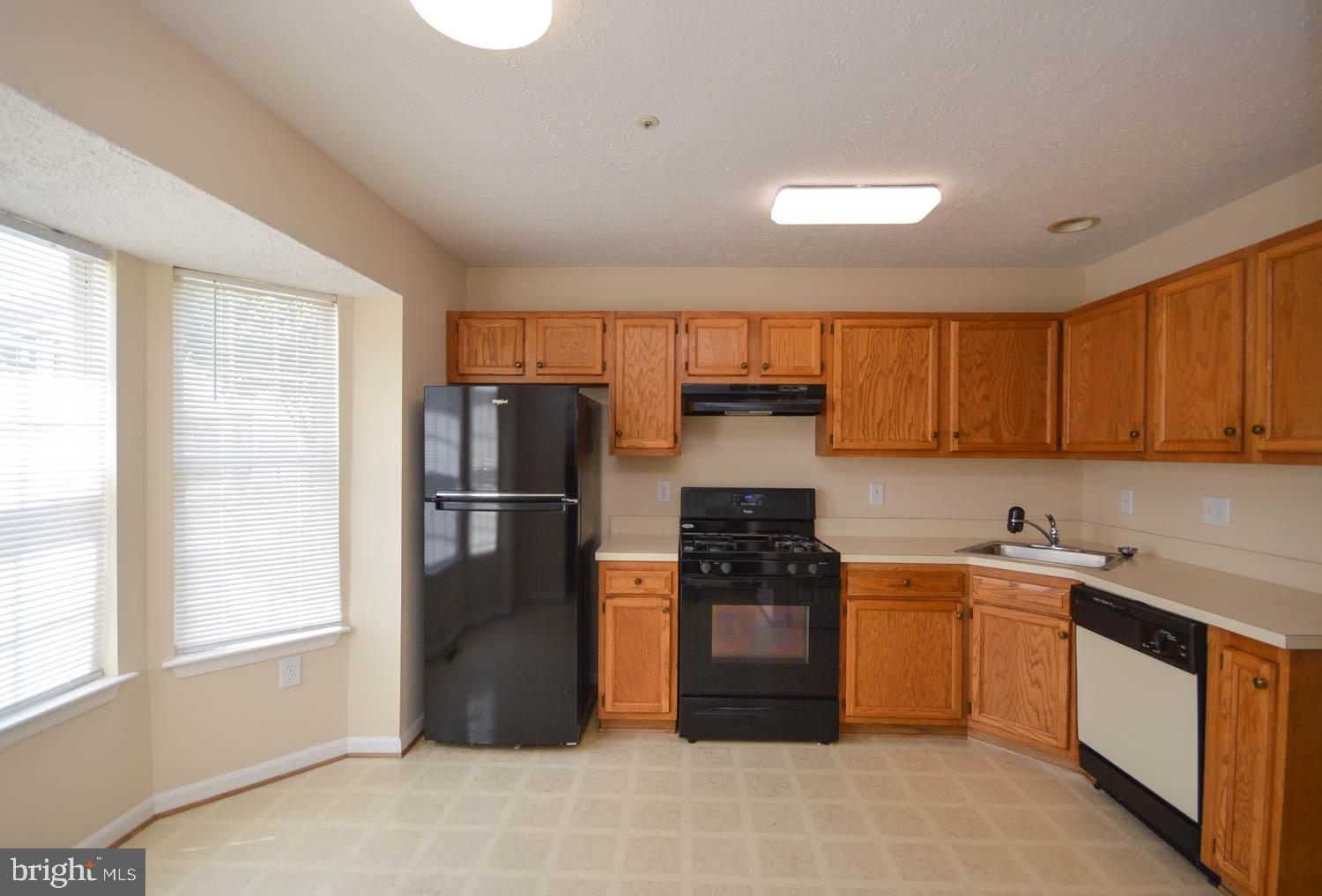 PENNSYLVANIA PLACE - Residential Lease