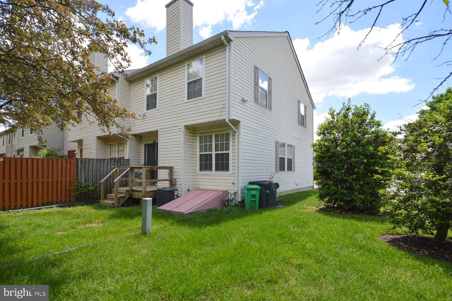 PENNSYLVANIA PLACE - Residential Lease