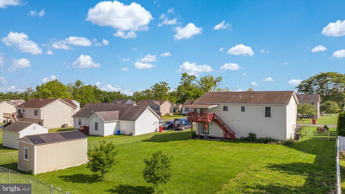 ELIZABETH STATION - Residential