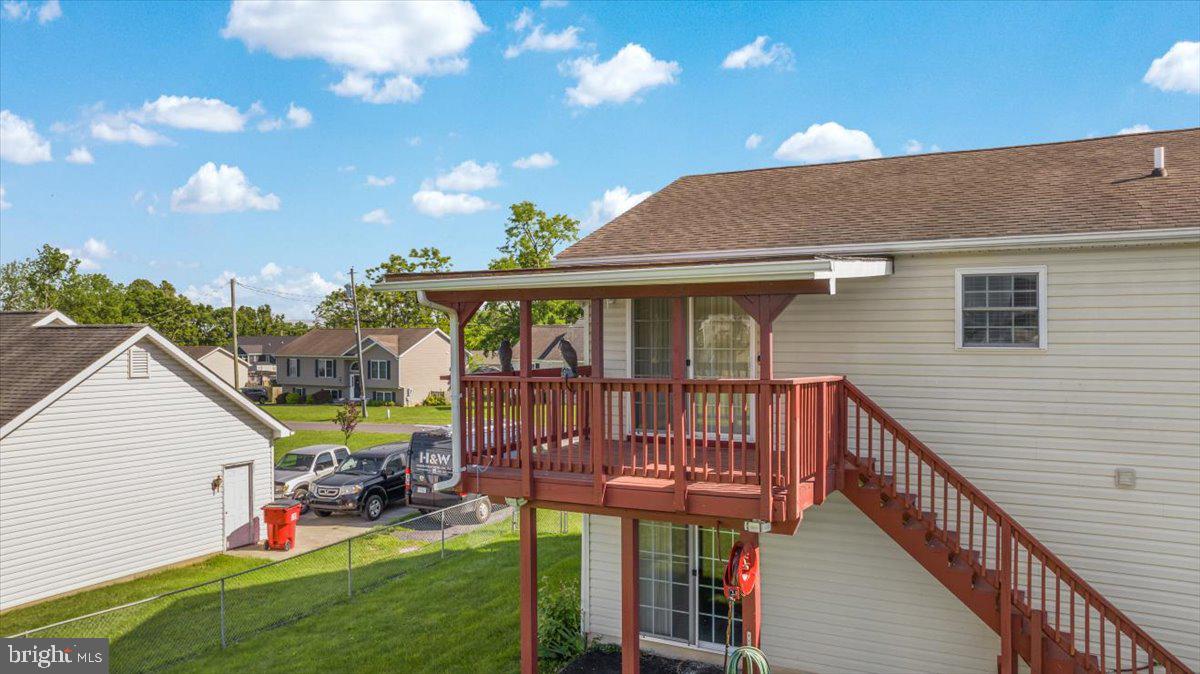 ELIZABETH STATION - Residential