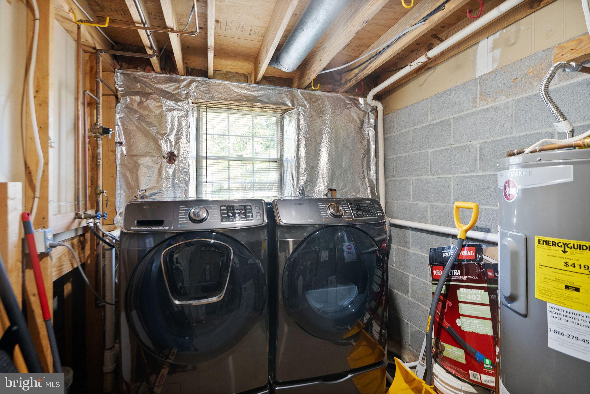 RESTON - Residential