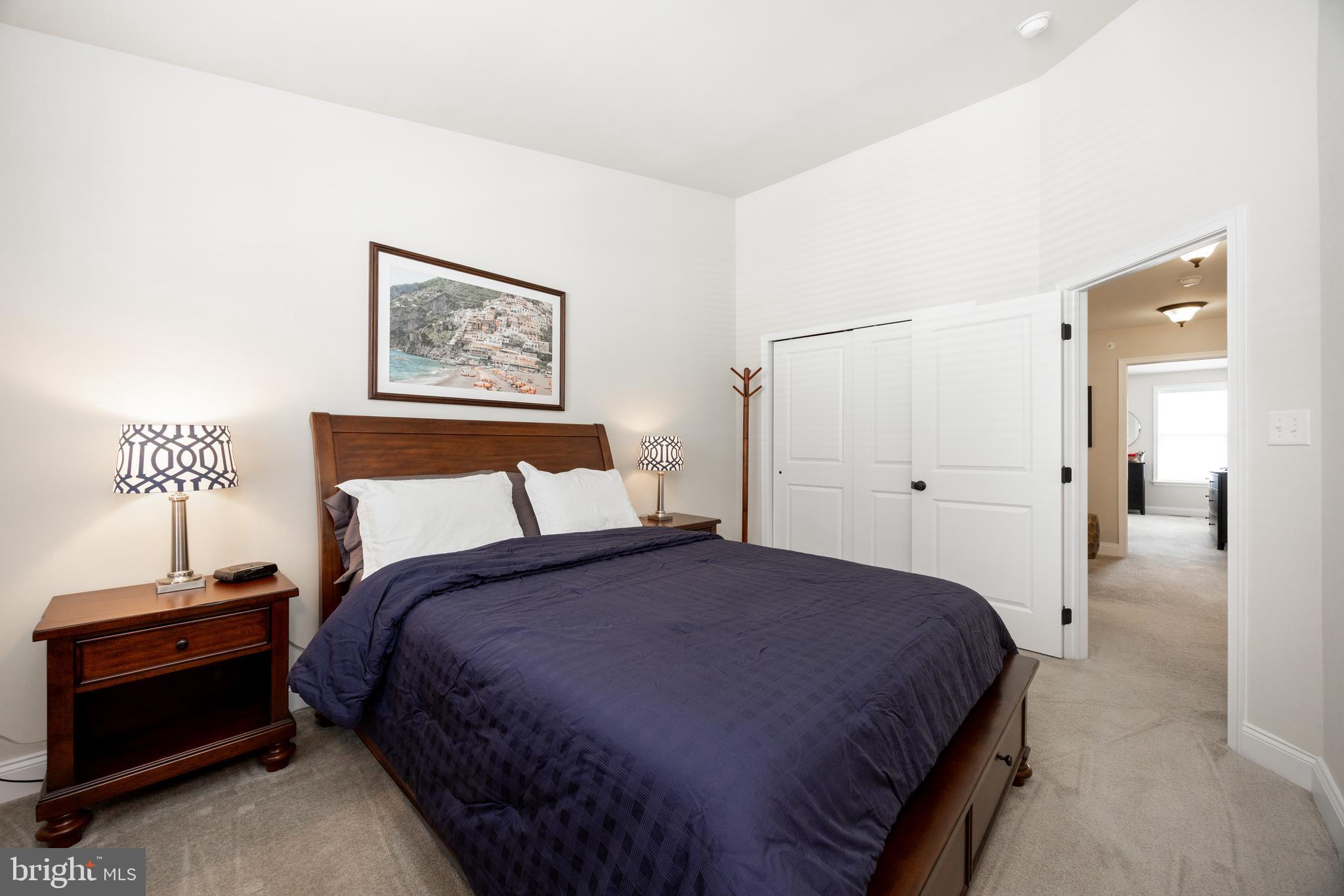 RAVENSCLIFF - Residential