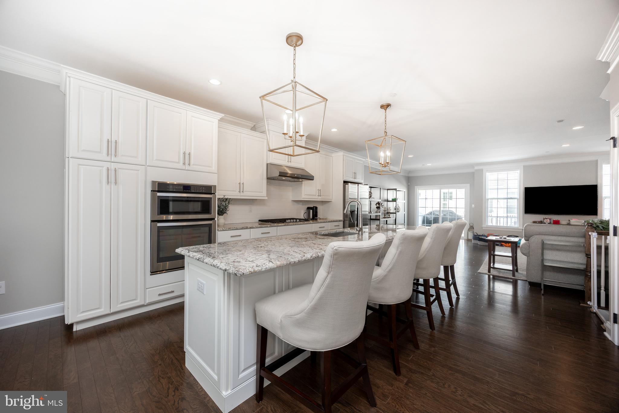 RAVENSCLIFF - Residential