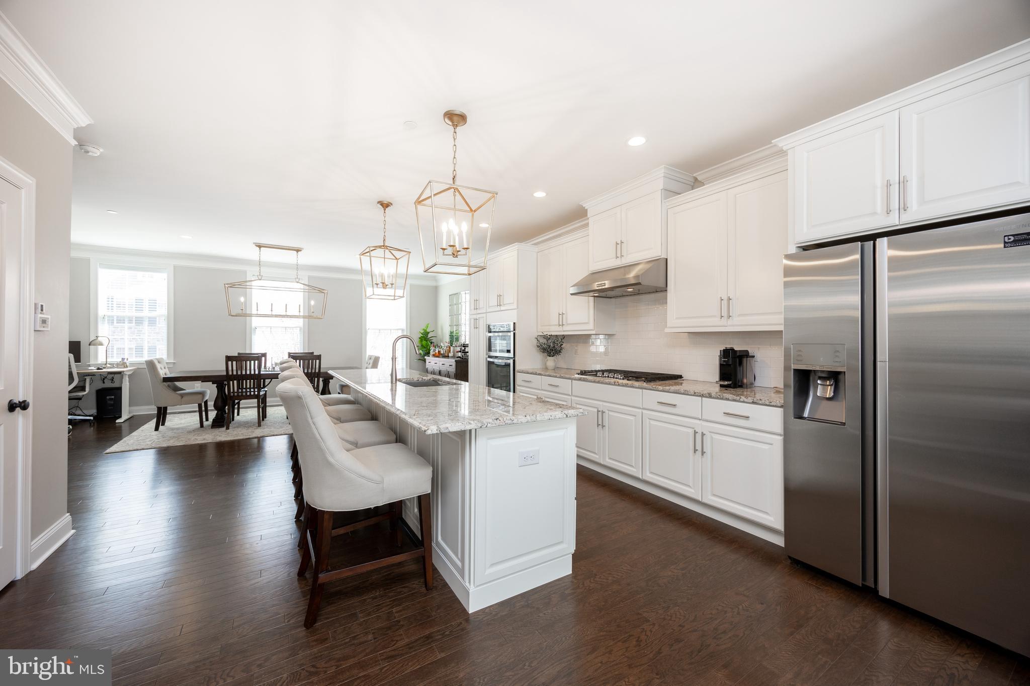 RAVENSCLIFF - Residential