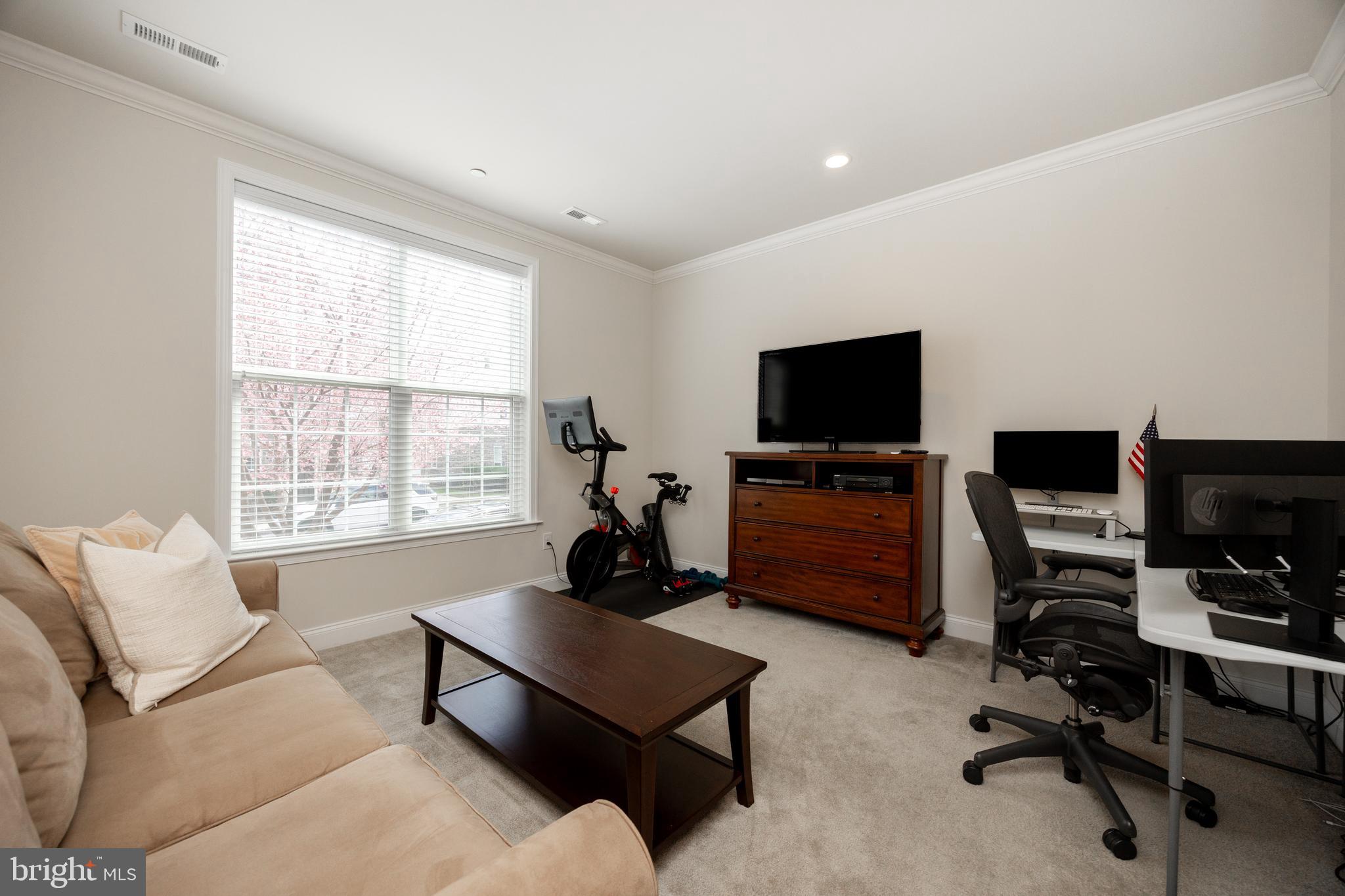 RAVENSCLIFF - Residential