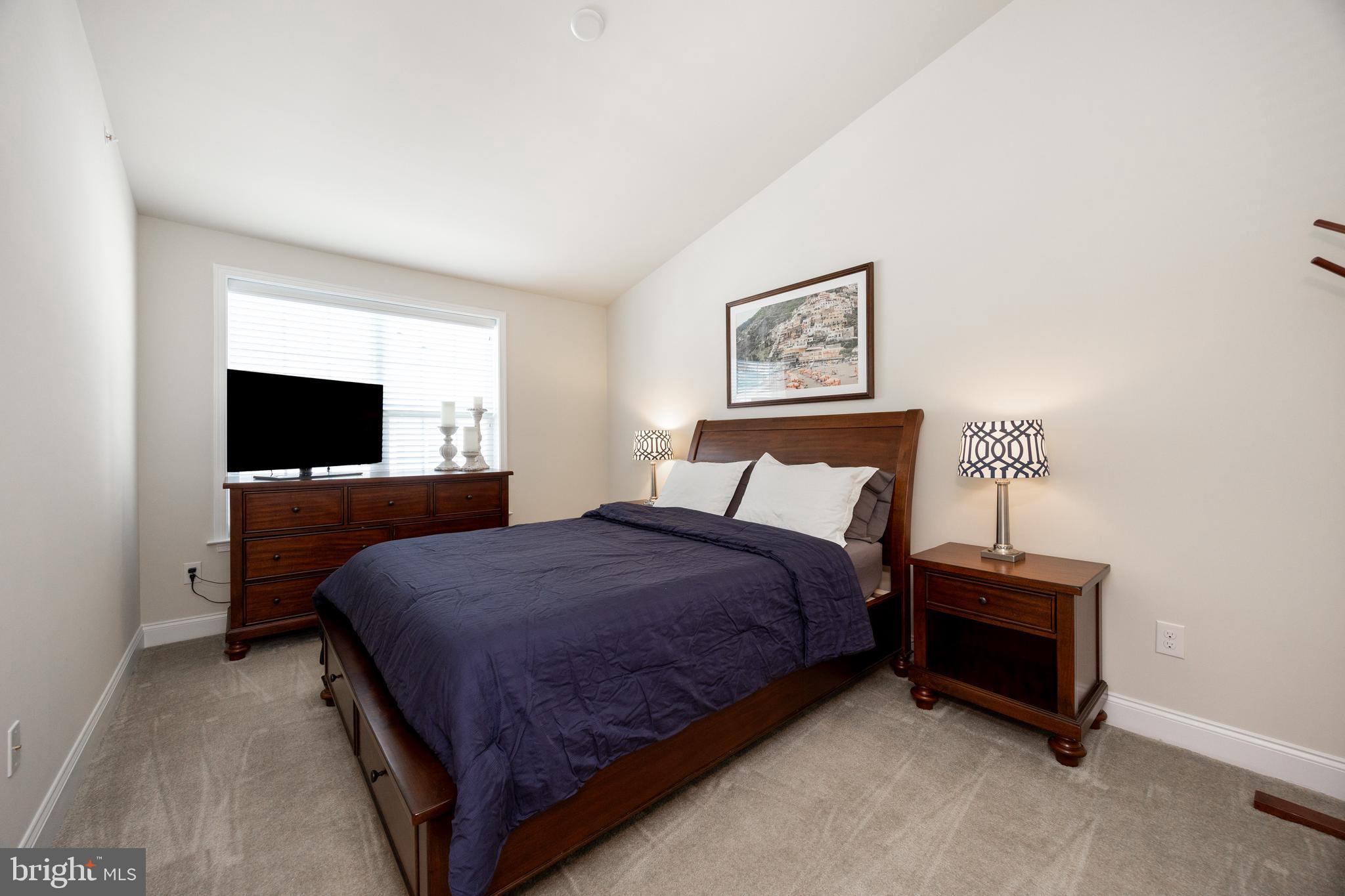 RAVENSCLIFF - Residential