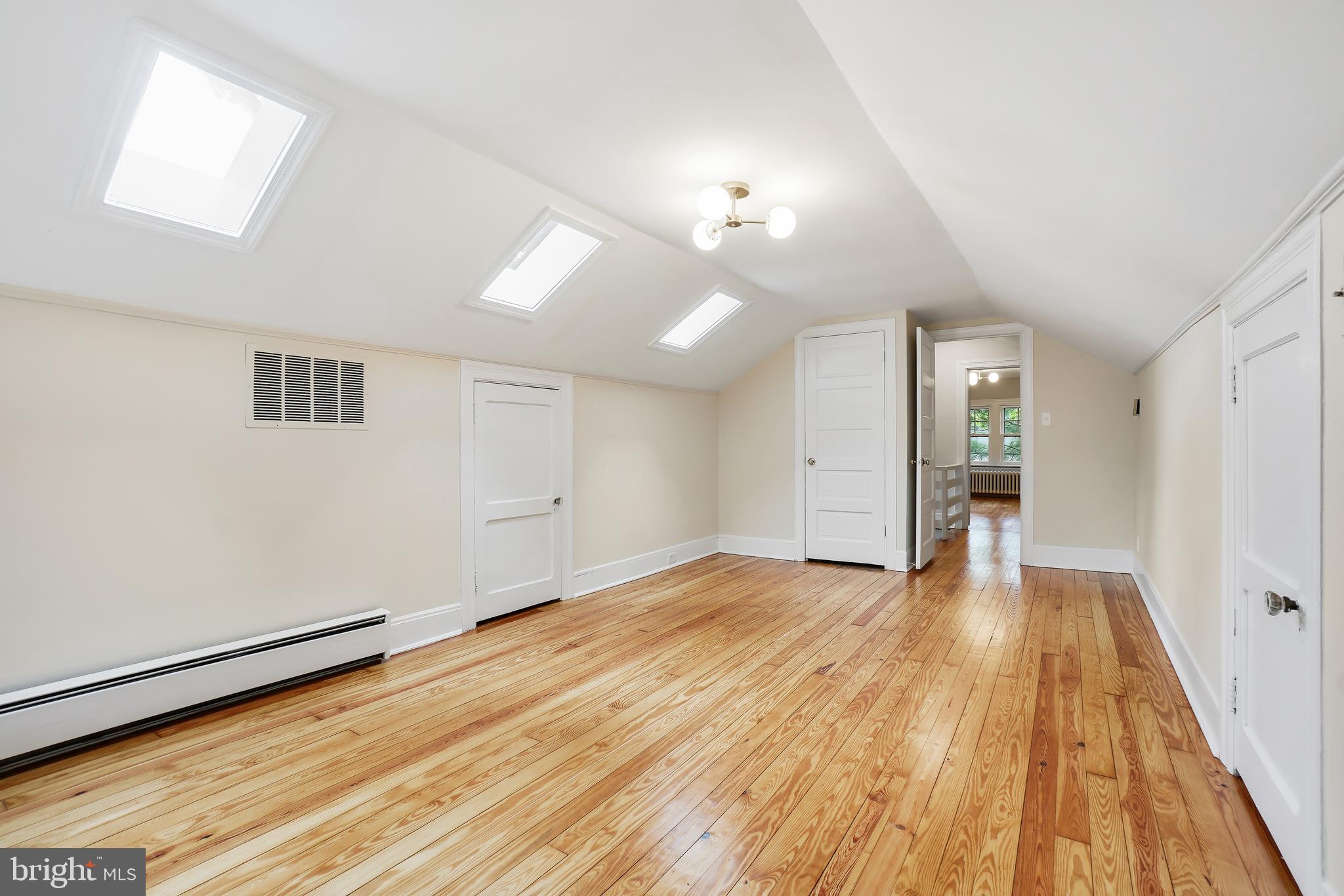 CHEVY CHASE GARDENS - Residential