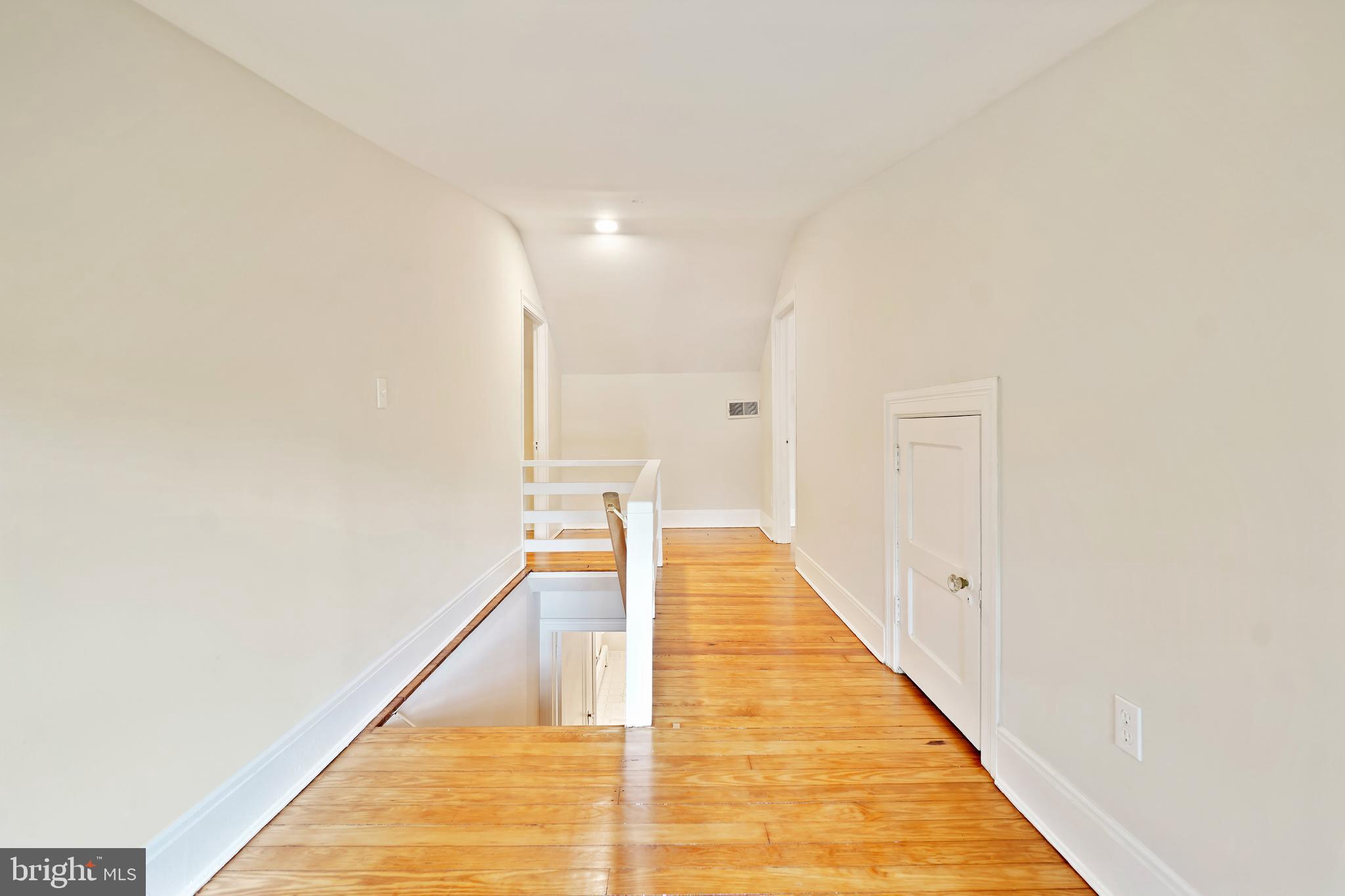 CHEVY CHASE GARDENS - Residential