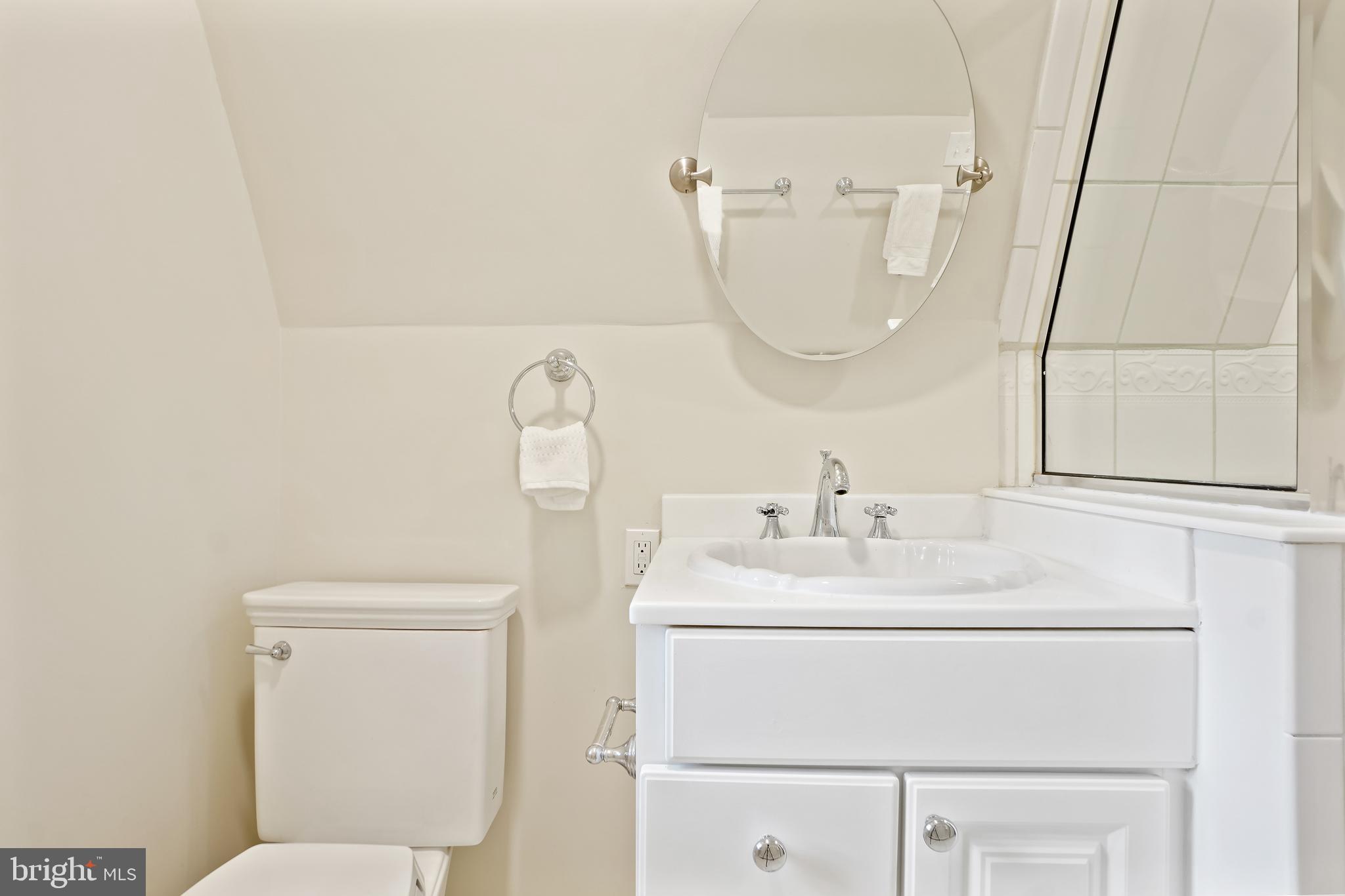 CHEVY CHASE GARDENS - Residential