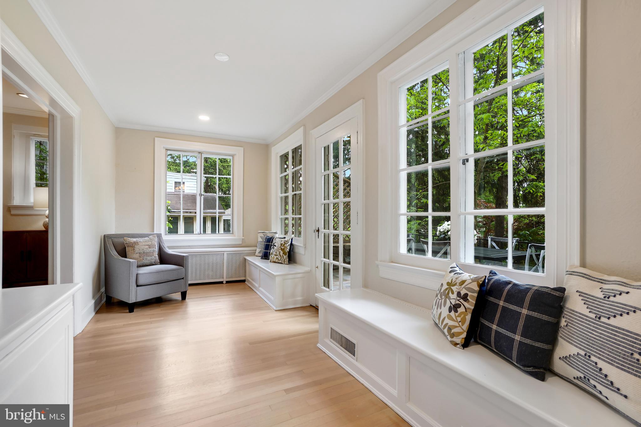 CHEVY CHASE GARDENS - Residential