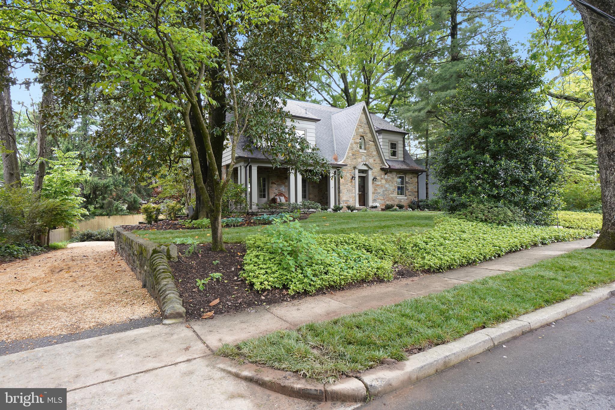 CHEVY CHASE GARDENS - Residential