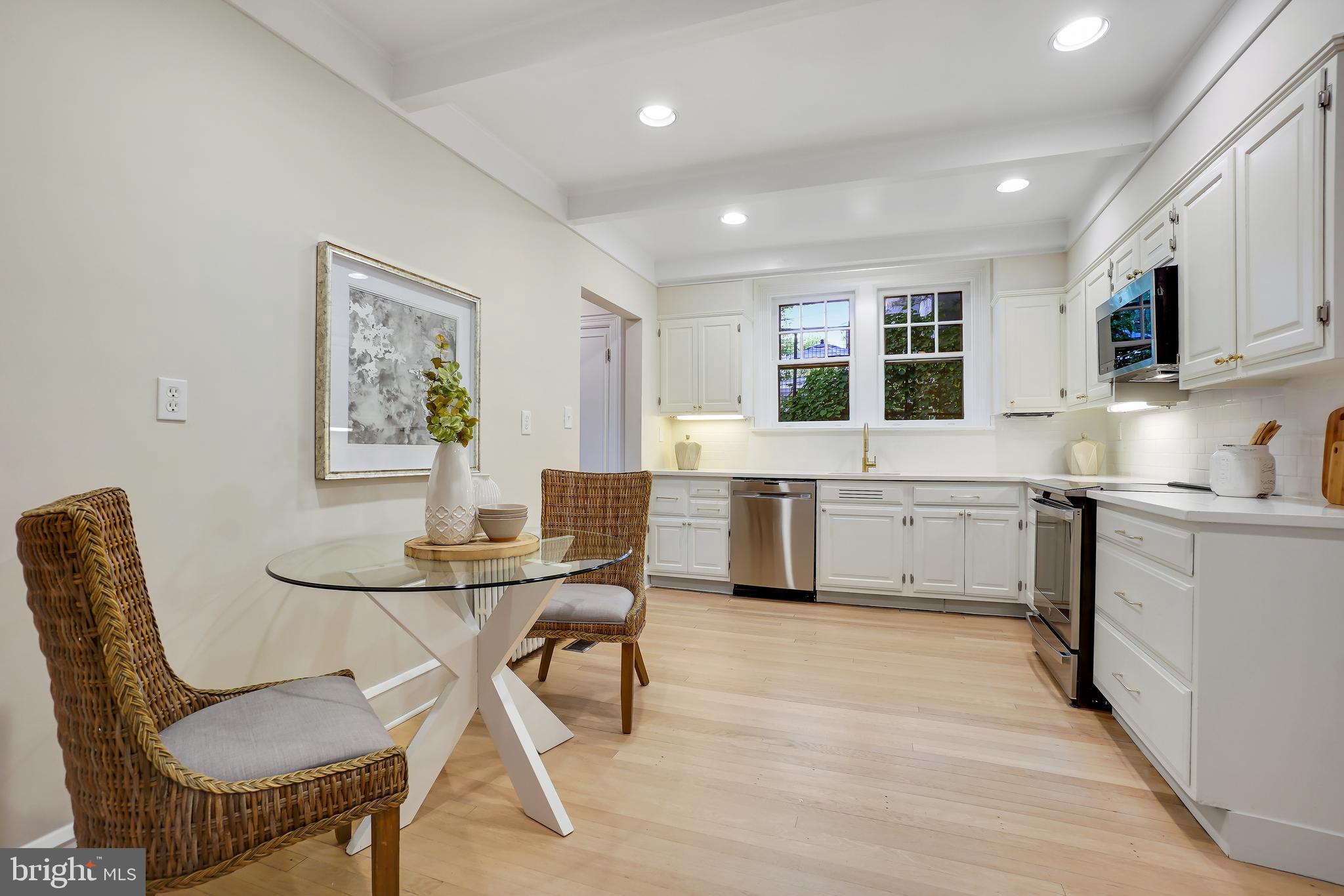 CHEVY CHASE GARDENS - Residential