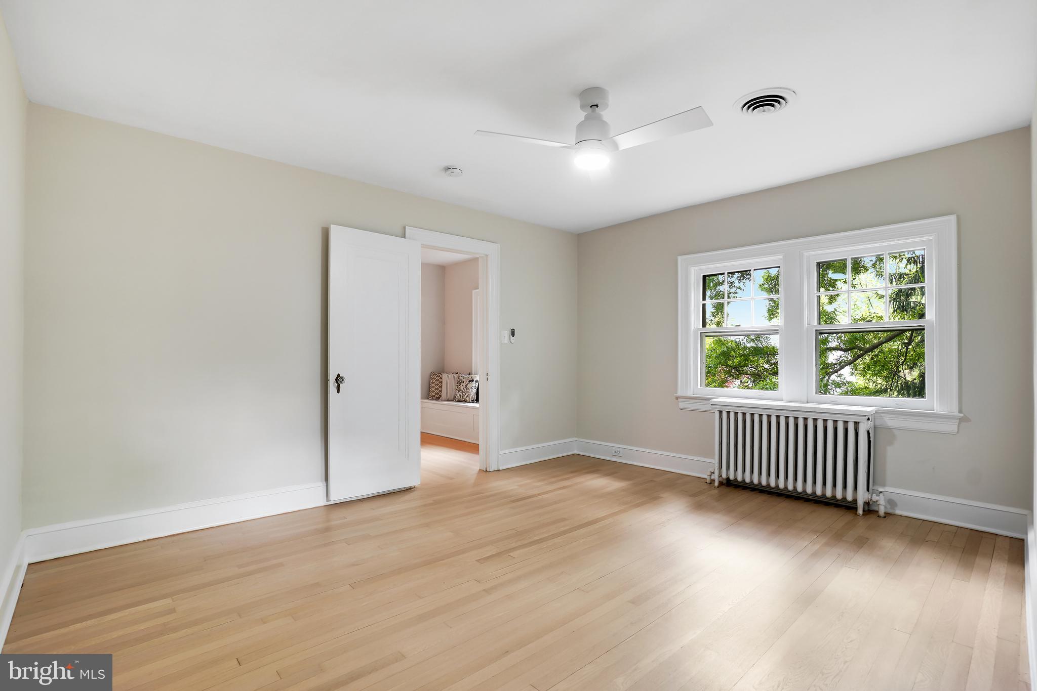 CHEVY CHASE GARDENS - Residential