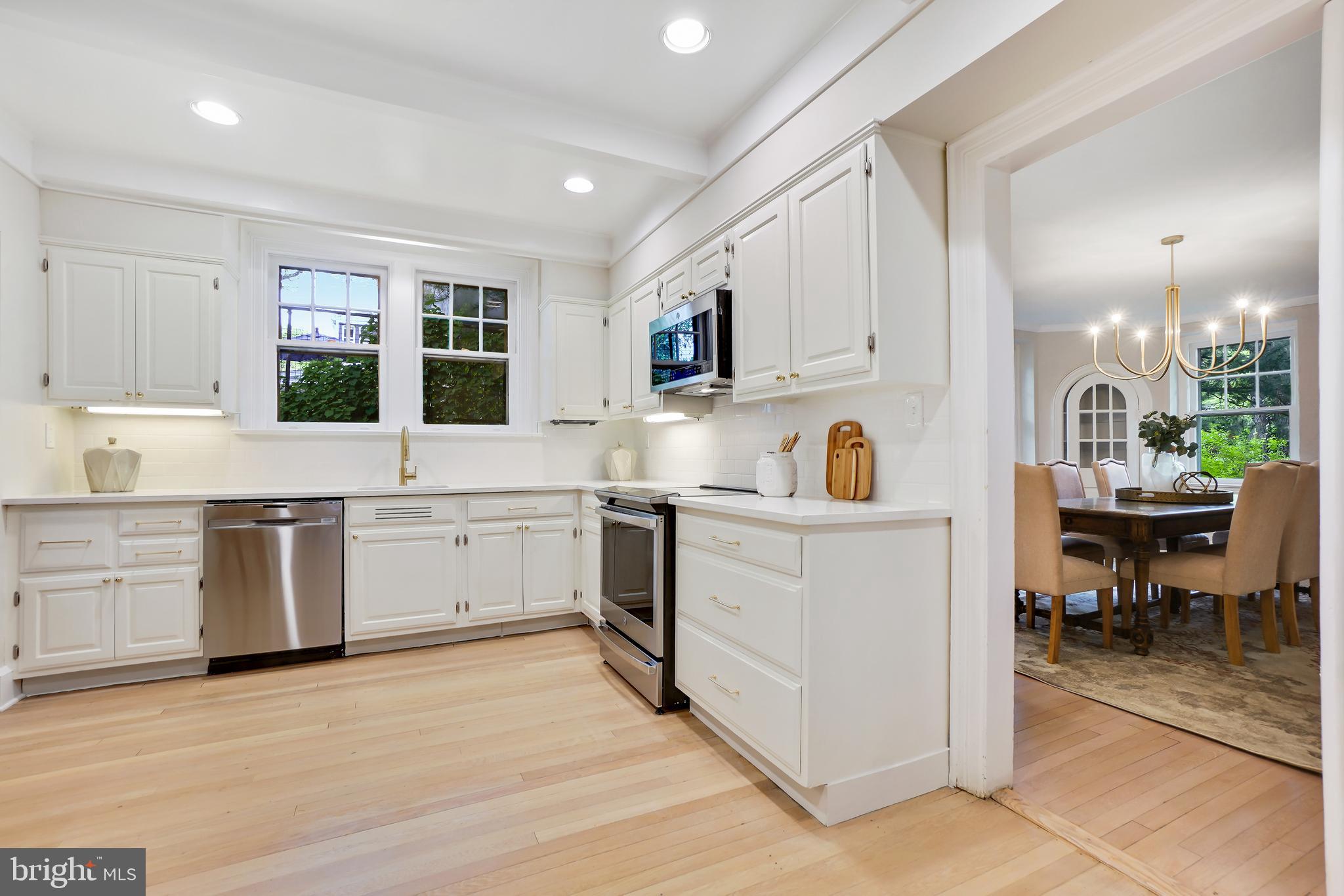 CHEVY CHASE GARDENS - Residential