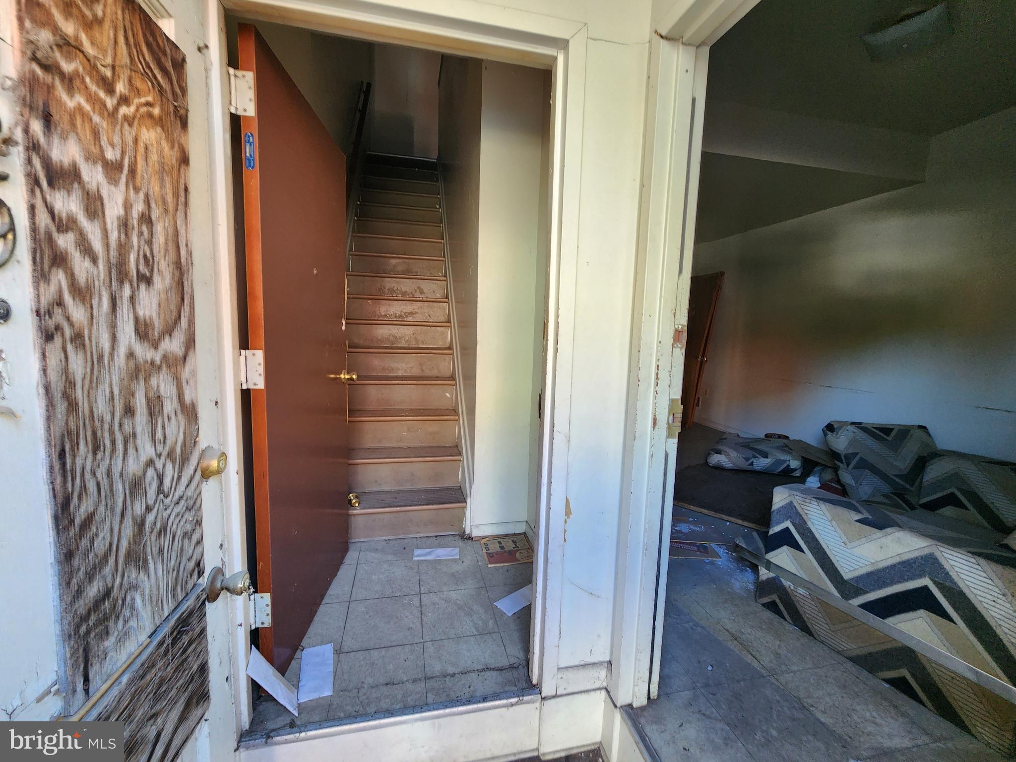 929 N STRICKER STREET