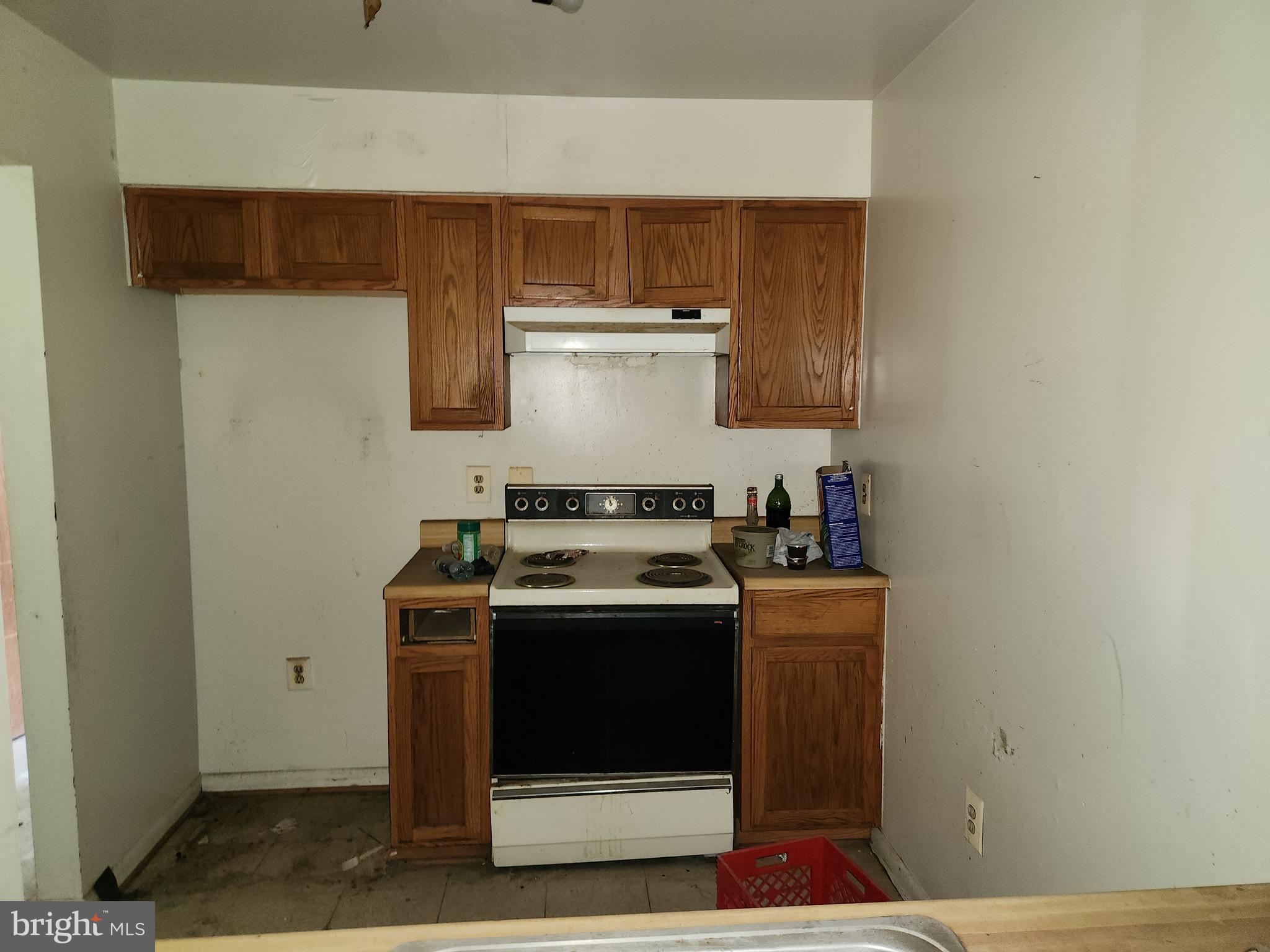 SANDTOWN-WINCHESTER - Residential