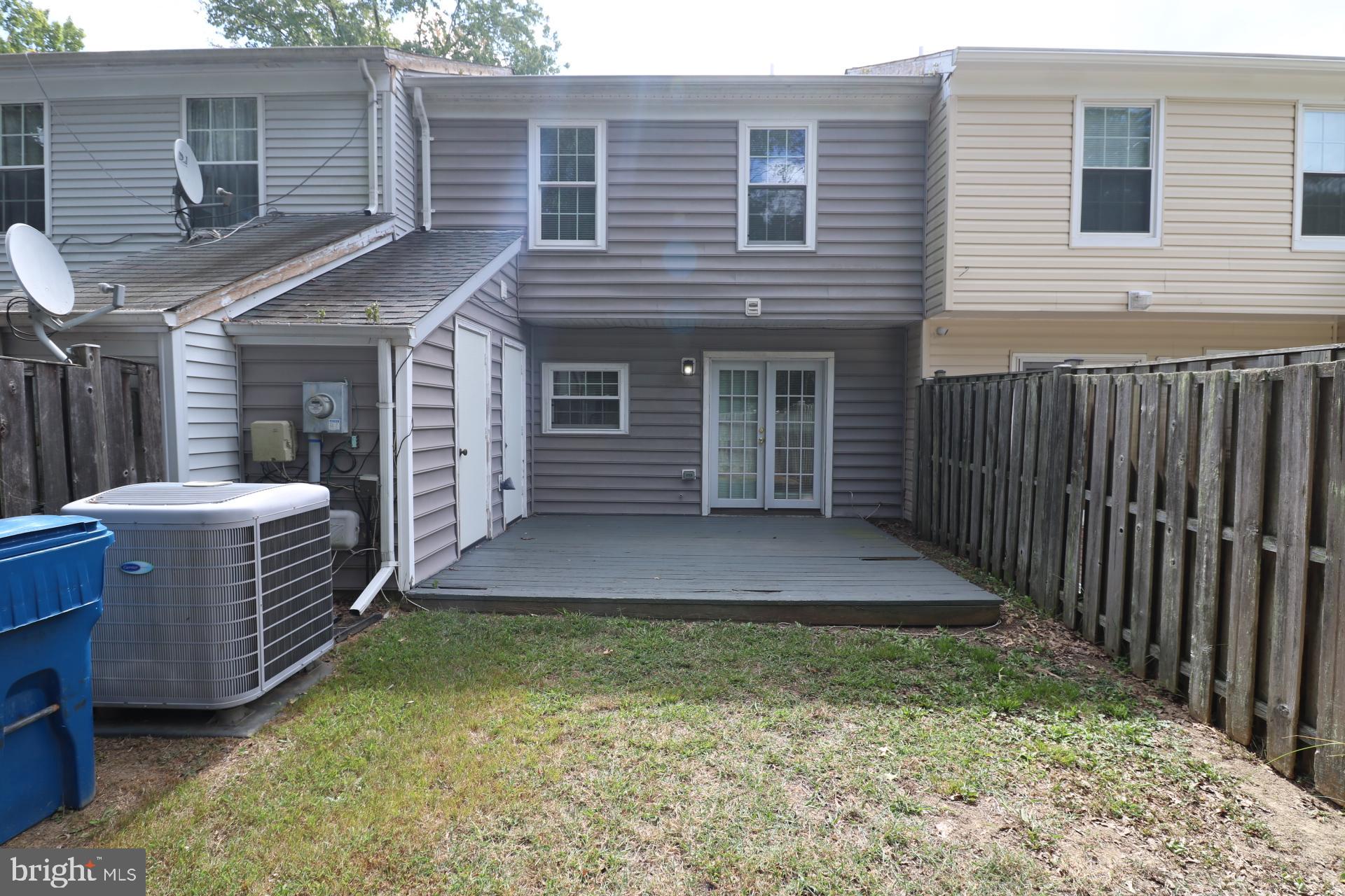 LAKE VILLAGE SQUARE - Residential