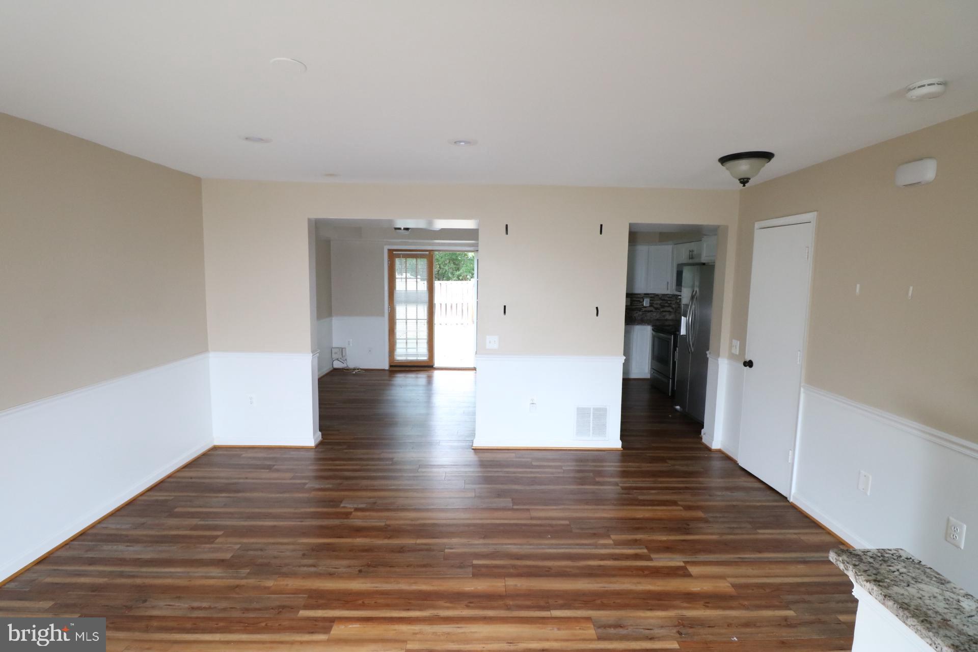 LAKE VILLAGE SQUARE - Residential