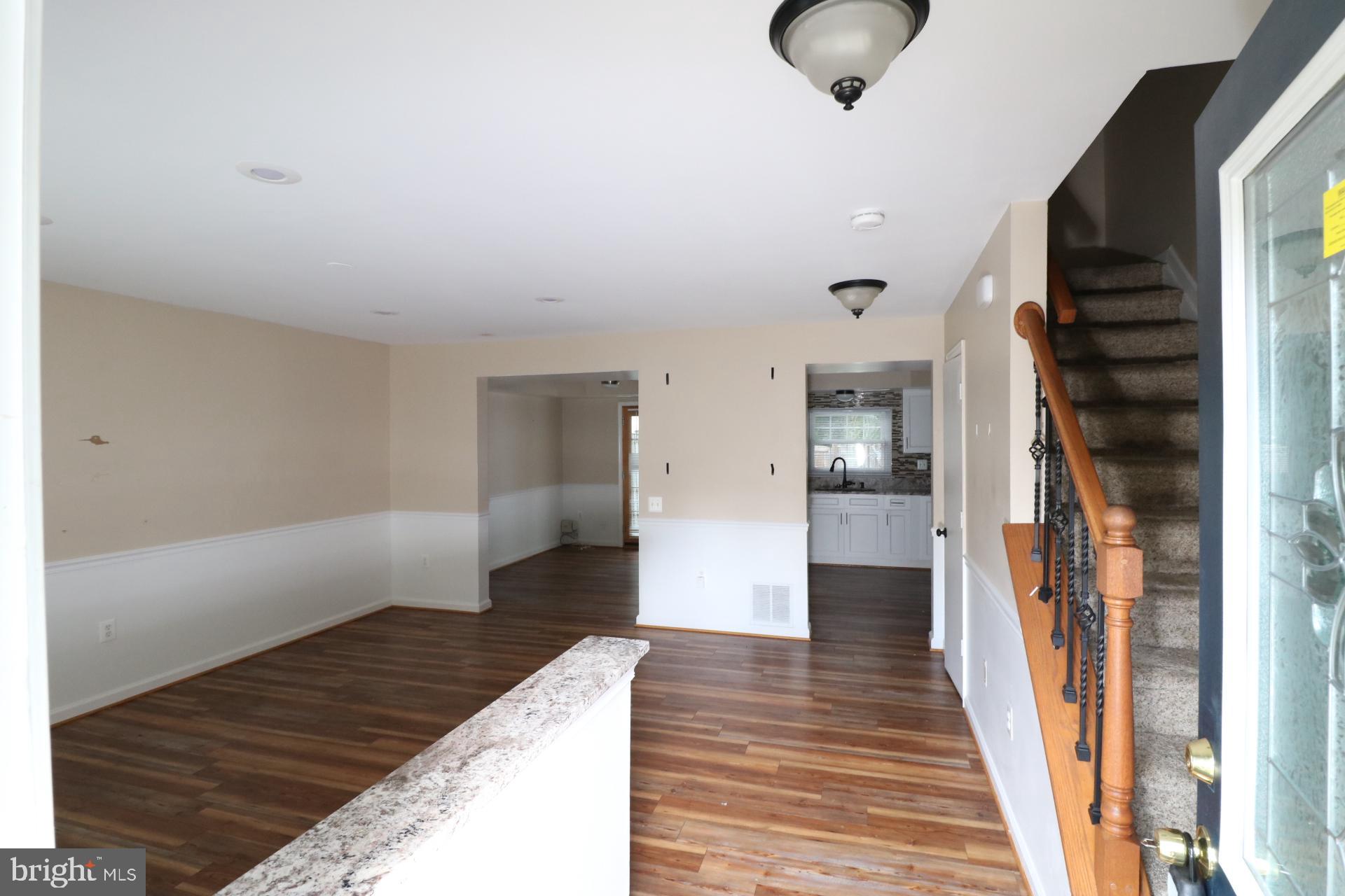 LAKE VILLAGE SQUARE - Residential