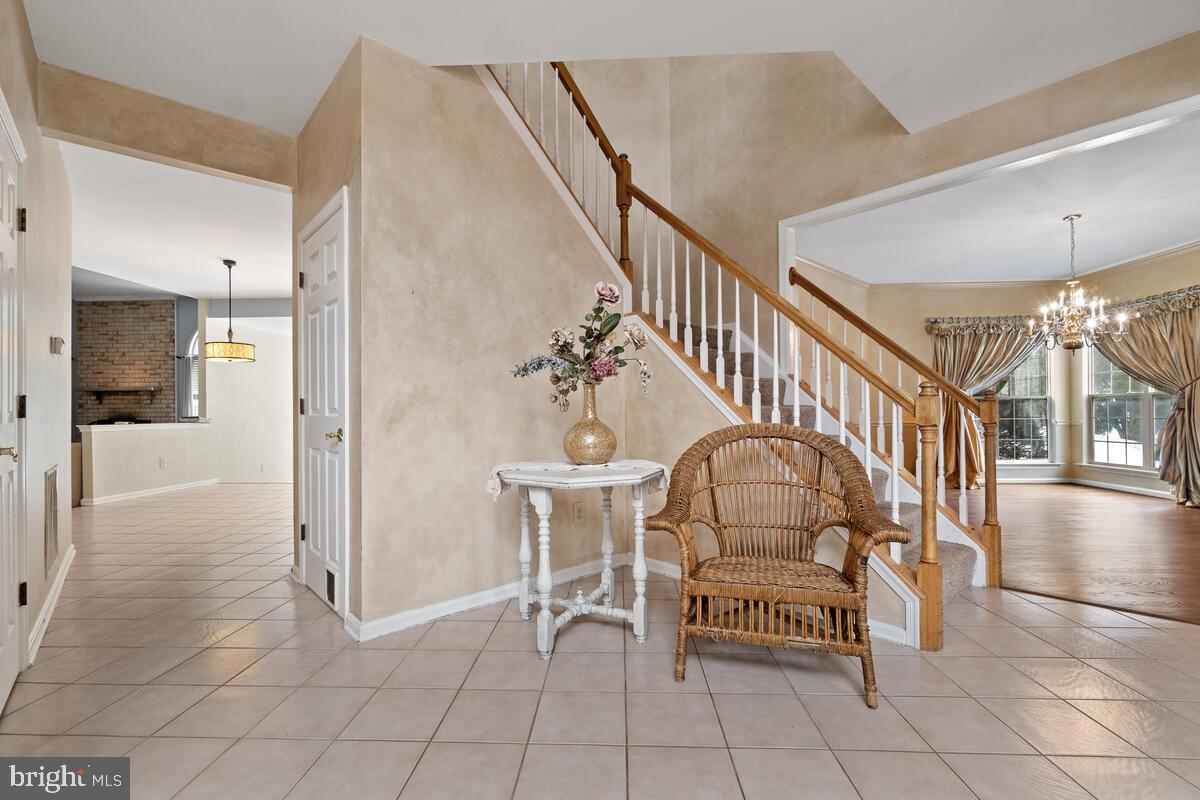 GABLE FIELD - Residential