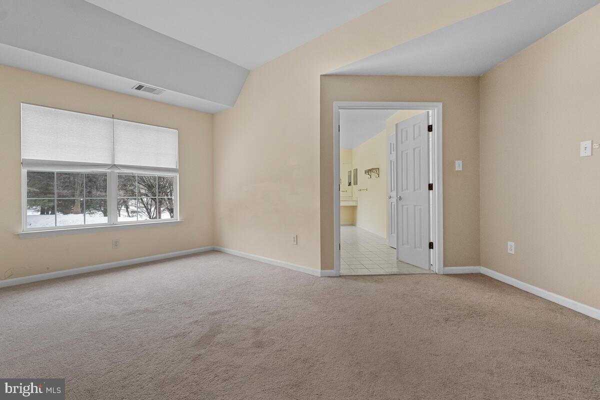 GABLE FIELD - Residential