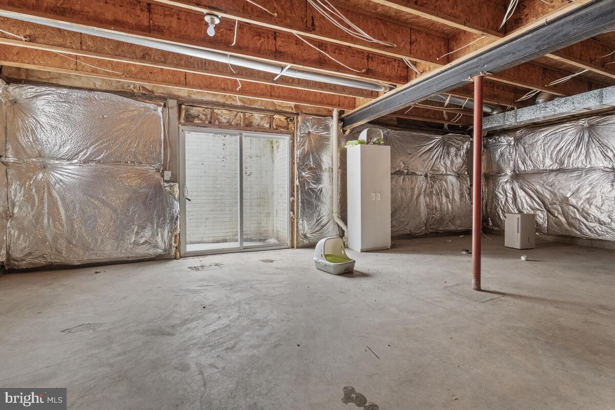 GABLE FIELD - Residential