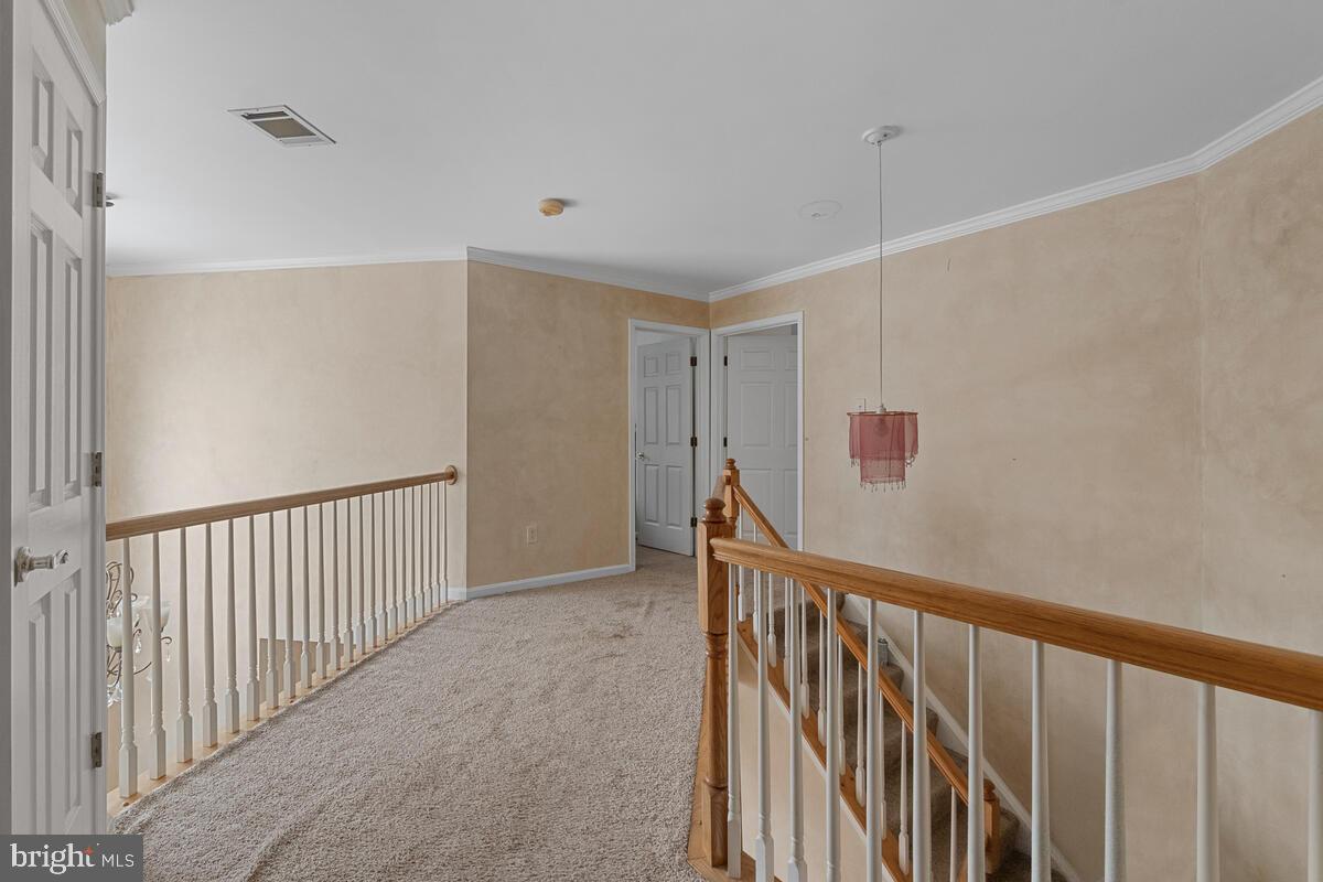 GABLE FIELD - Residential