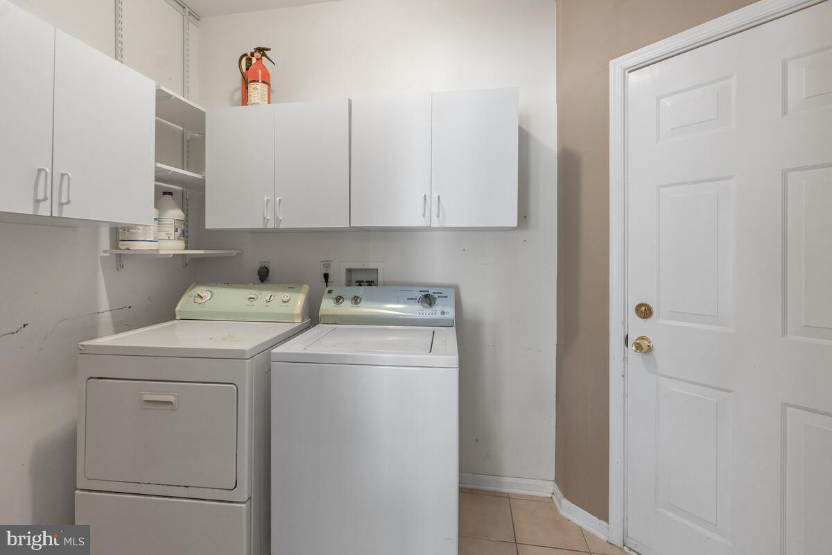 GABLE FIELD - Residential