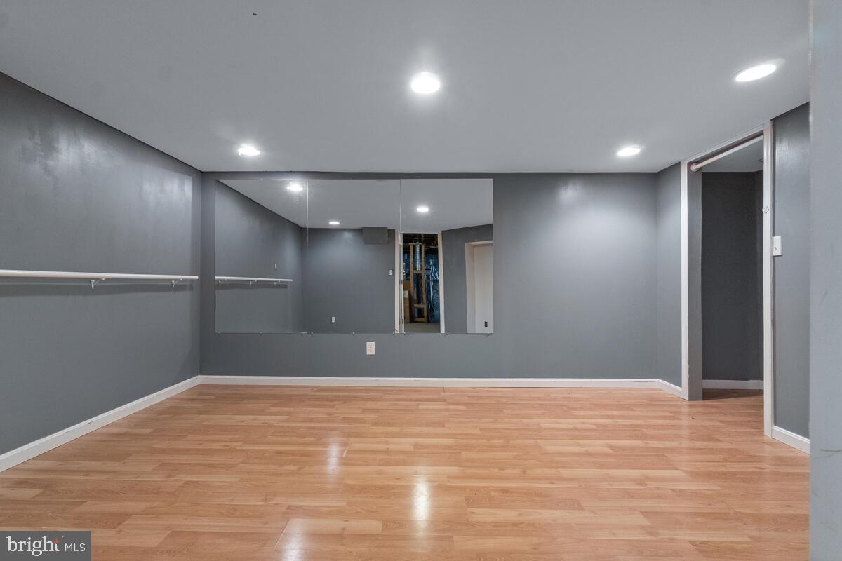 GABLE FIELD - Residential