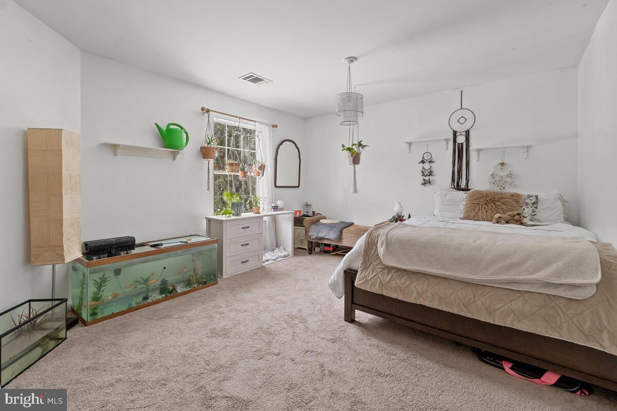 GABLE FIELD - Residential