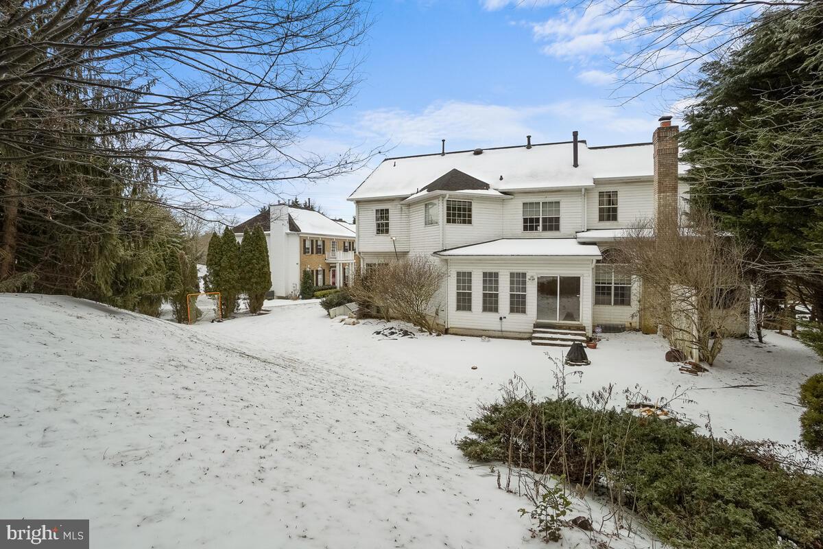 GABLE FIELD - Residential
