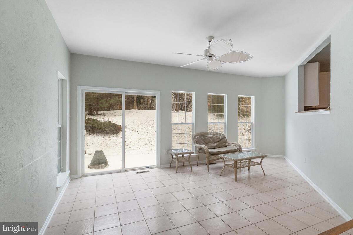 GABLE FIELD - Residential