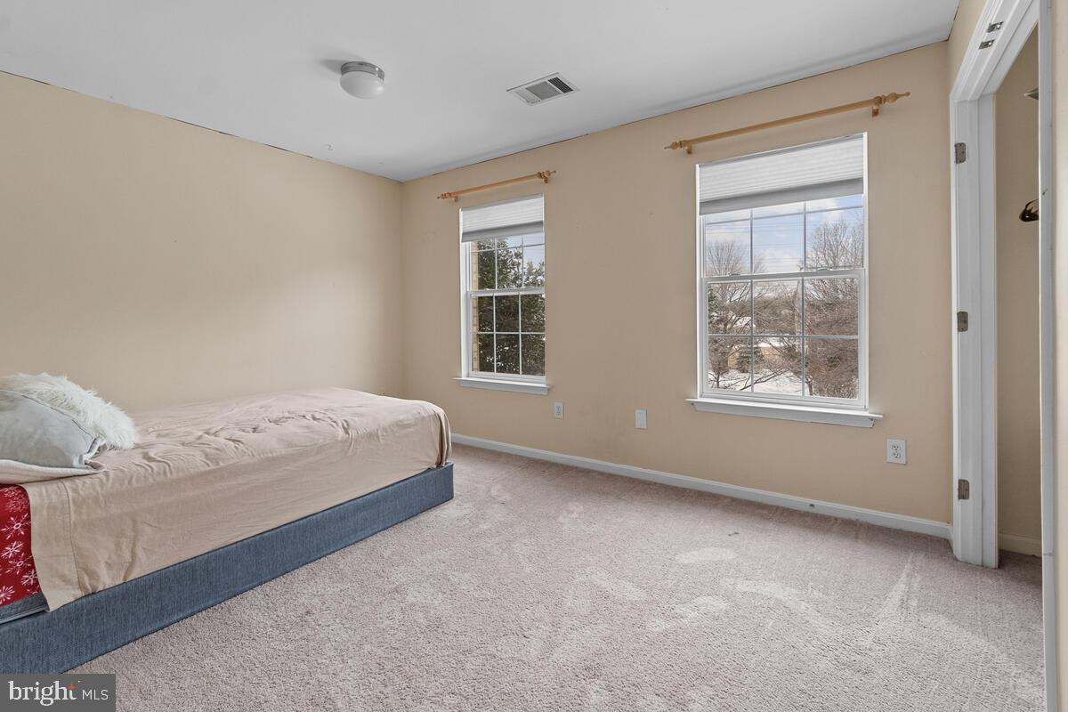 GABLE FIELD - Residential