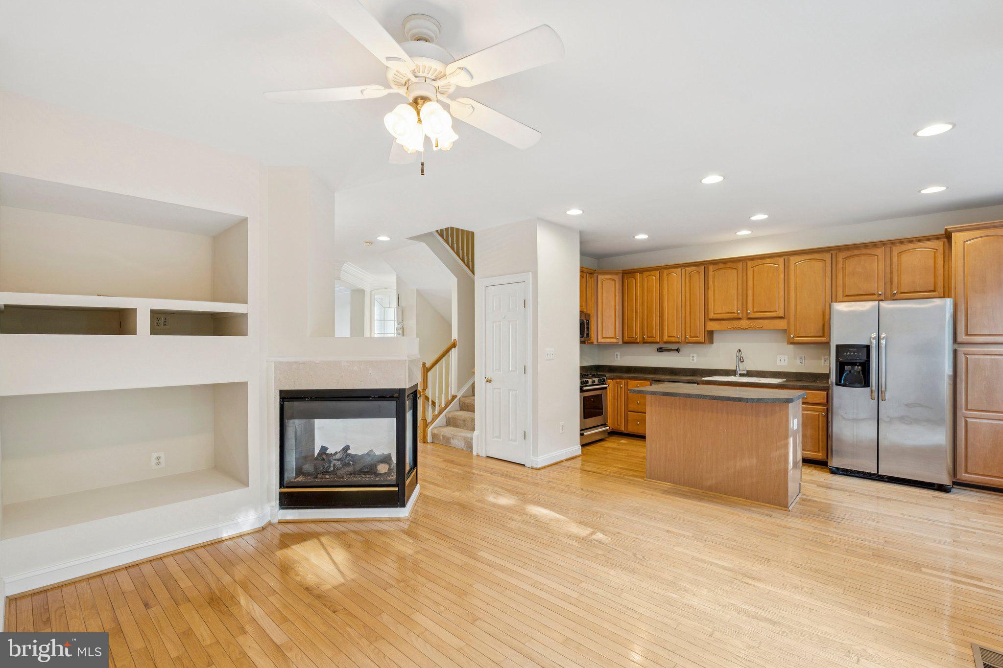 EDWARDS LANDING - Residential Lease