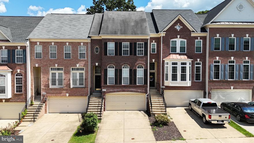 Fantastic 3 level, 2 car garage townhome in sought after Edwards Landing.  3 bedrooms, 3 1/2 baths.  Open floor plan on main level with 3 sided gas fireplace.  Large second level deck for entertaining and a private fenced back yard that backs to trees.  Easy walk to shopping, restaurants,  and schools.  Pets accepted on case by case basis.  Available September 1st.