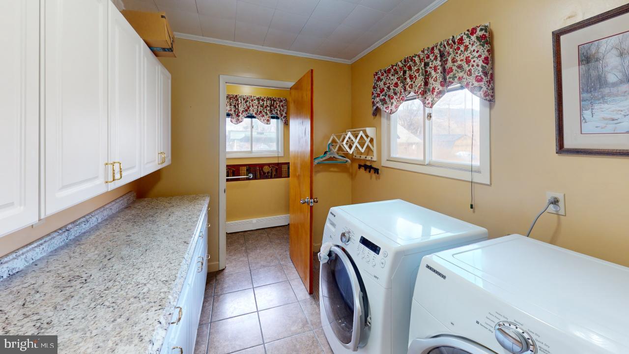 WEST END KEYSER - Residential