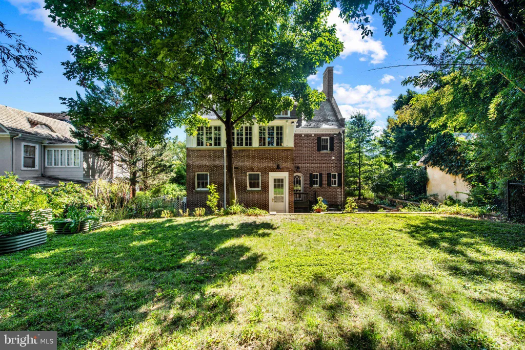 504 Overhill Road, Baltimore, MD 21210
