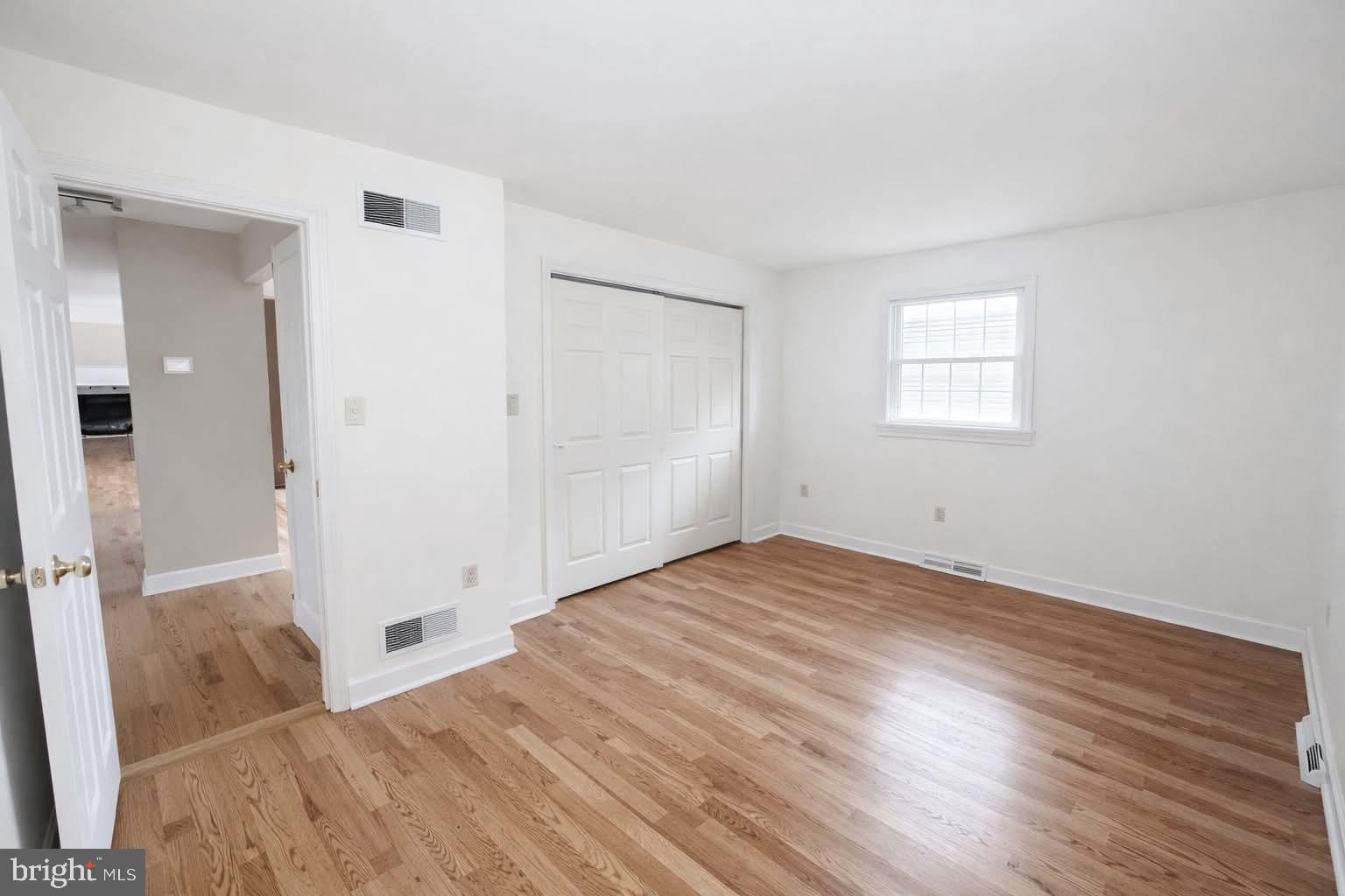 INDIAN CREEK - Residential